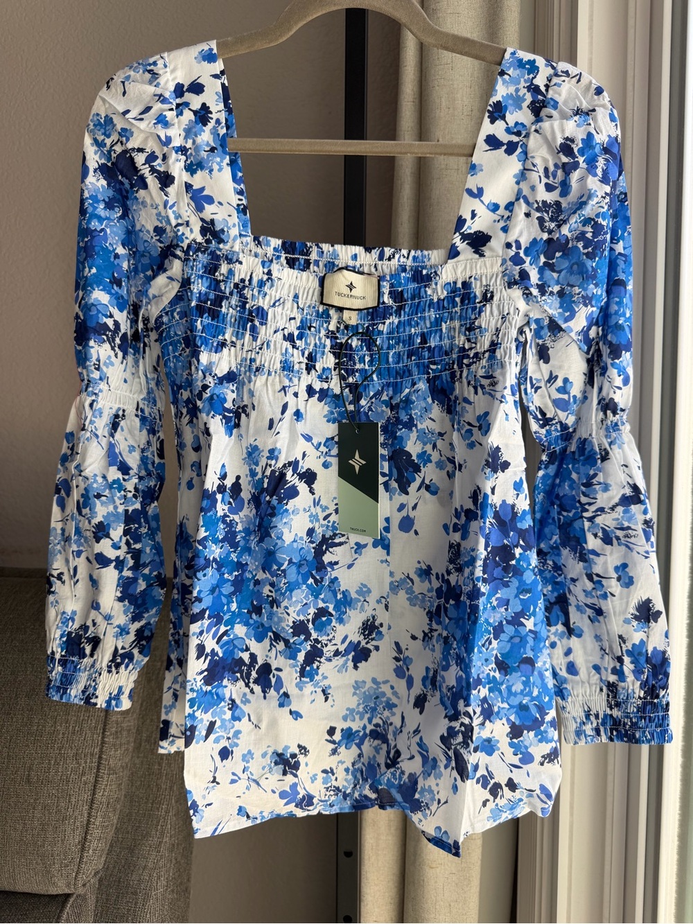 Tuckernuck Bluebell Meadows Tilli Blouse - Picture 2 of 7